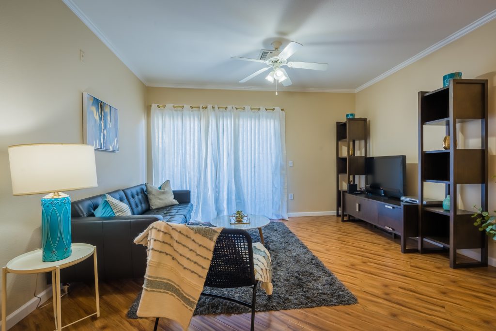 Avalon Villa – Livingroom3 – 702Housing