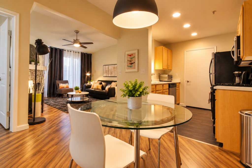 Cozy Modern Apartment Interior- Spectrum 140 Henderson NV
