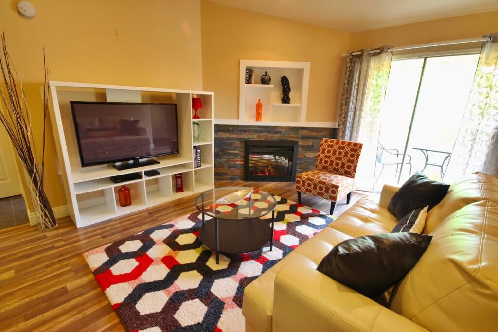 HDRtist HDR – http://www.ohanaware.com/hdrtist/