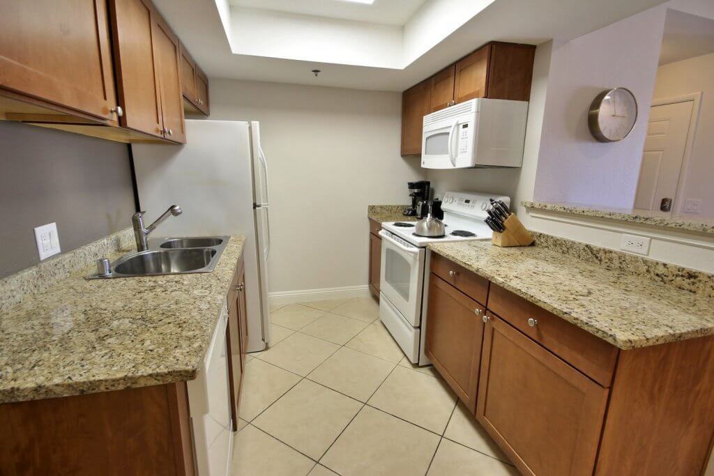 IMG_3416,-IMG_3417,-IMG_3418-compressor