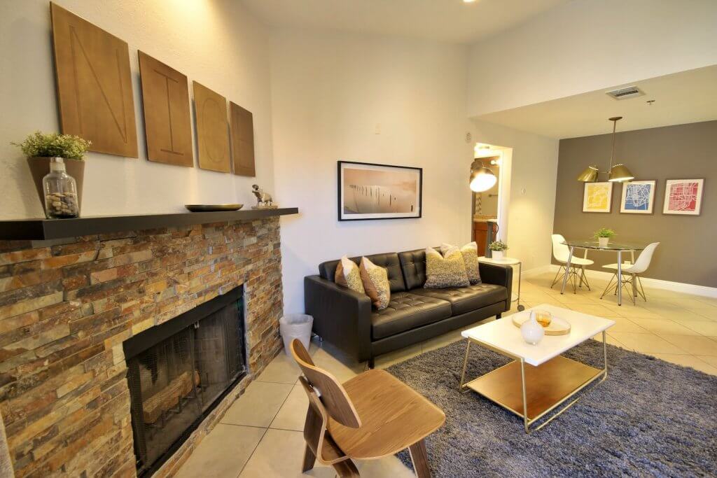 IMG_3428,-IMG_3429,-IMG_3430-compressor