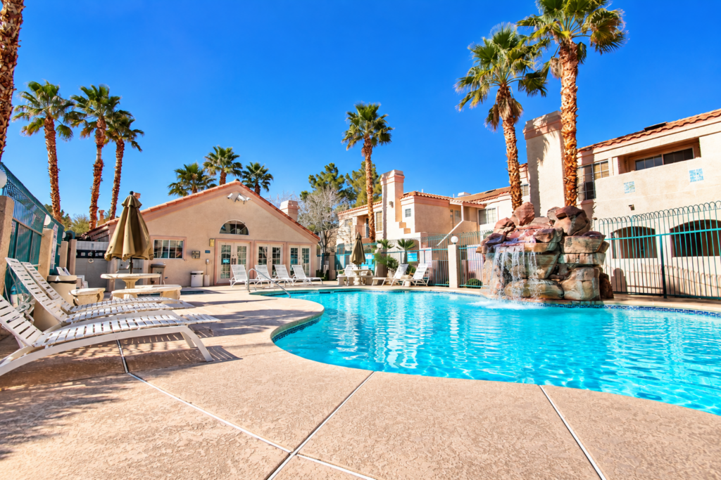 Sunlit Mediterranean Resort Pool Courtyard- Hillpoints Green Valley Henderson NV