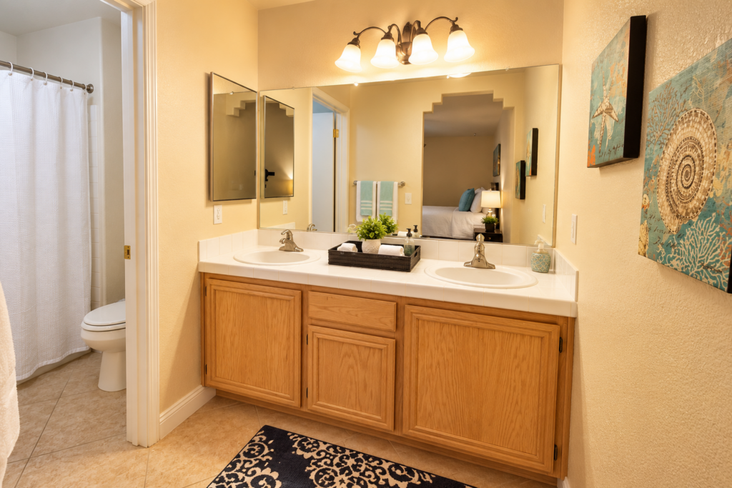 Warm Double-Vanity Bathroom- Hillpoints Green Valley Henderson NV