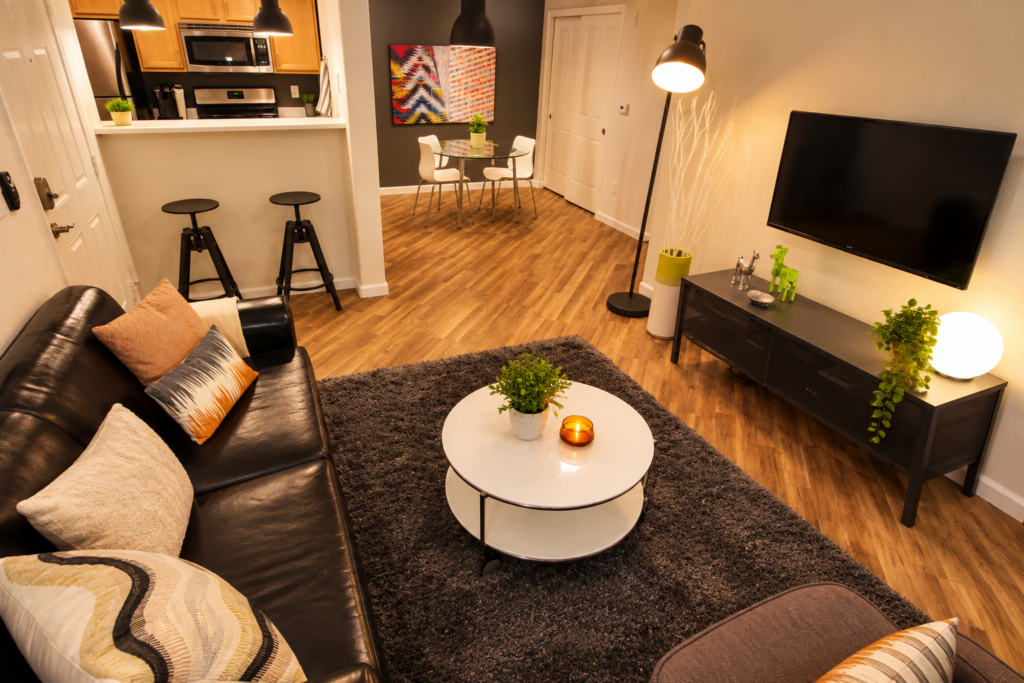 Warm Modern Apartment Living Space- Spectrum 140 Henderson NV