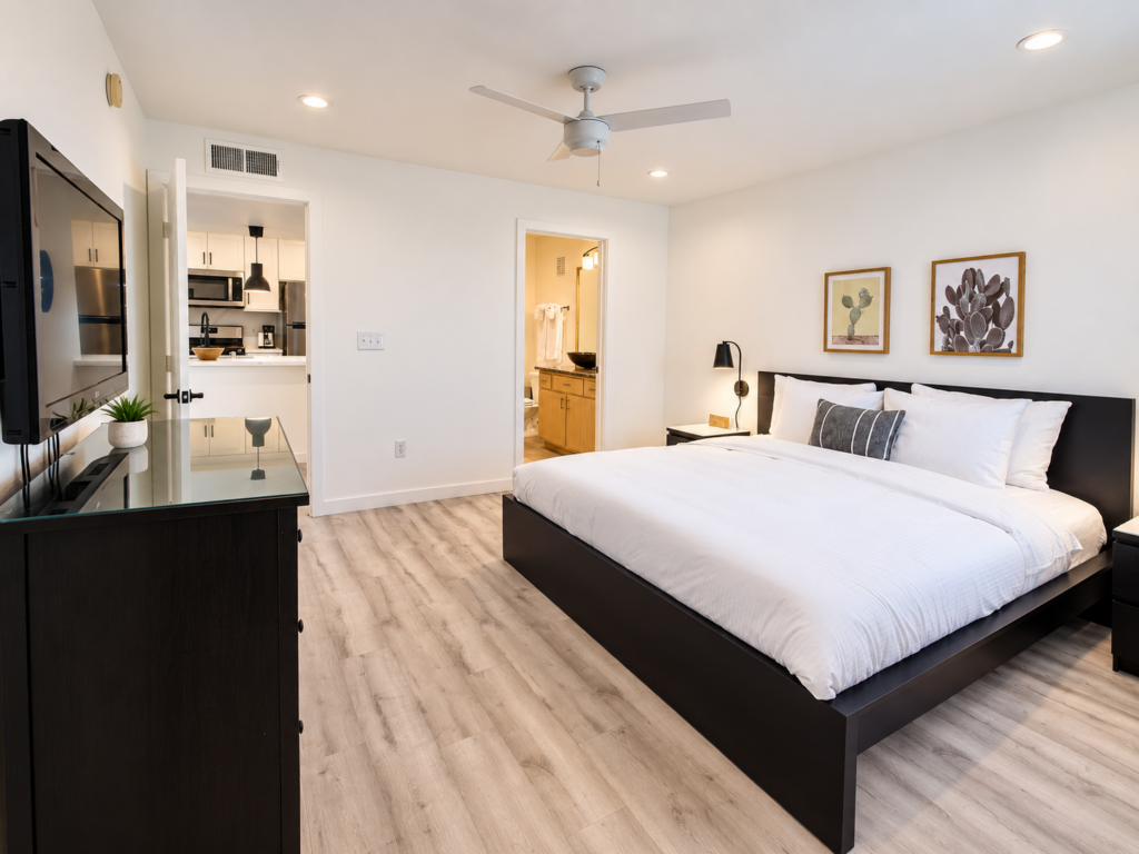 mojave-sky-primary-bedroom-henderson-nv