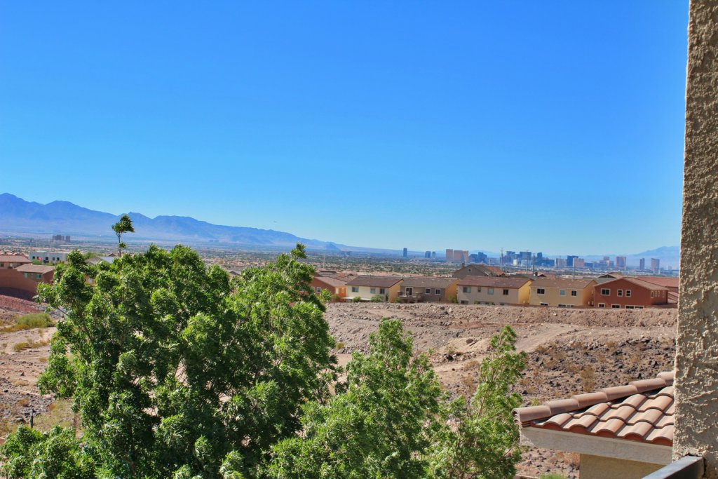 Furnished Apartment in Henderson