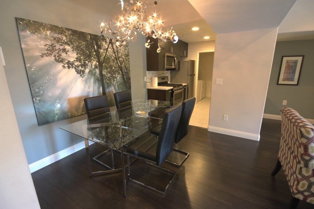 Corporate-Apartment-Las-Vegas-702-Housing-Wild-Flower-Dining-Chair