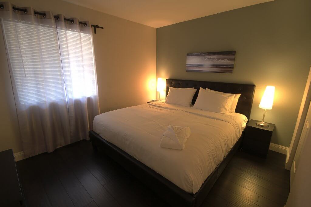 Corporate-Apartment-Las-Vegas-702-Housing-Wild-Flower-Guest-Bedroom