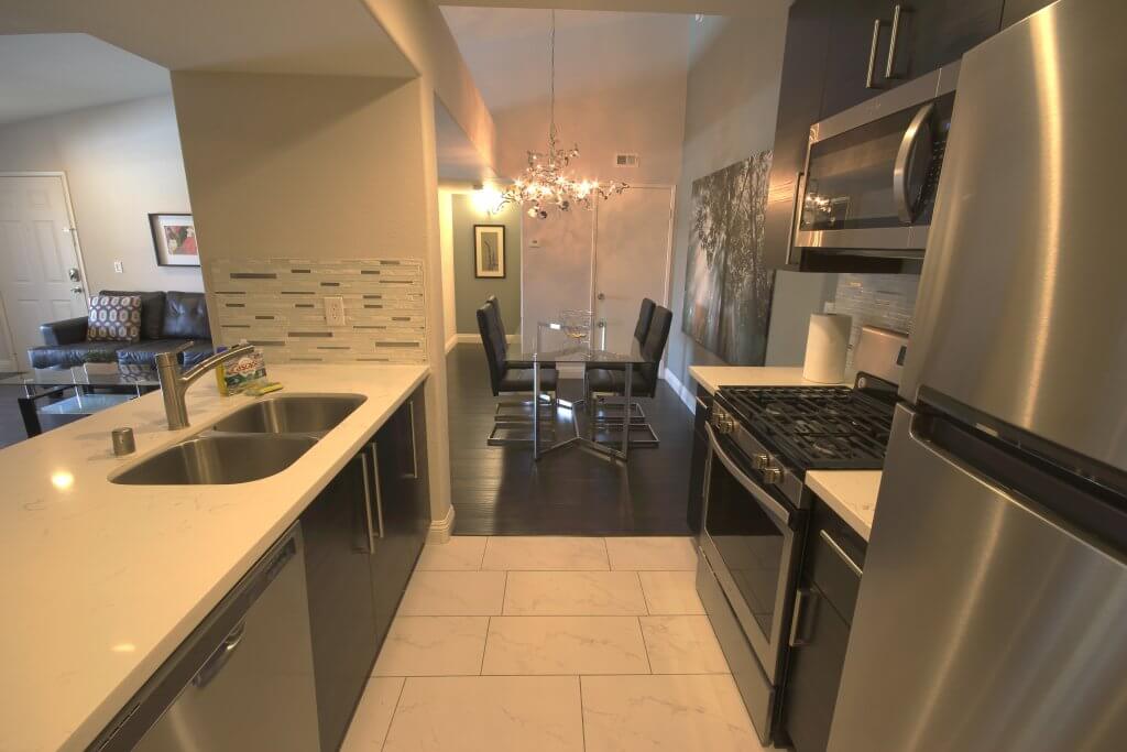 Corporate-Apartment-Las-Vegas-702-Housing-Wild-Flower-Kitchen