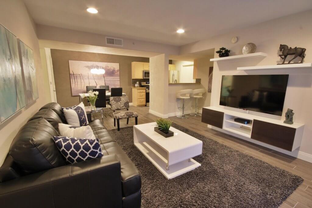 IMG_9826,-IMG_9827,-IMG_9828-compressor