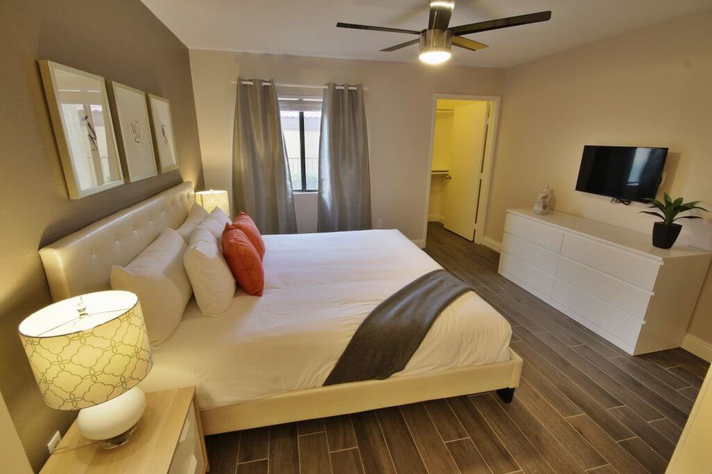 IMG_9874,-IMG_9875,-IMG_9876-compressor