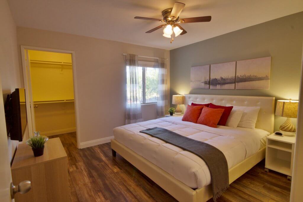 IMG_0526,-IMG_0527,-IMG_0528-compressor