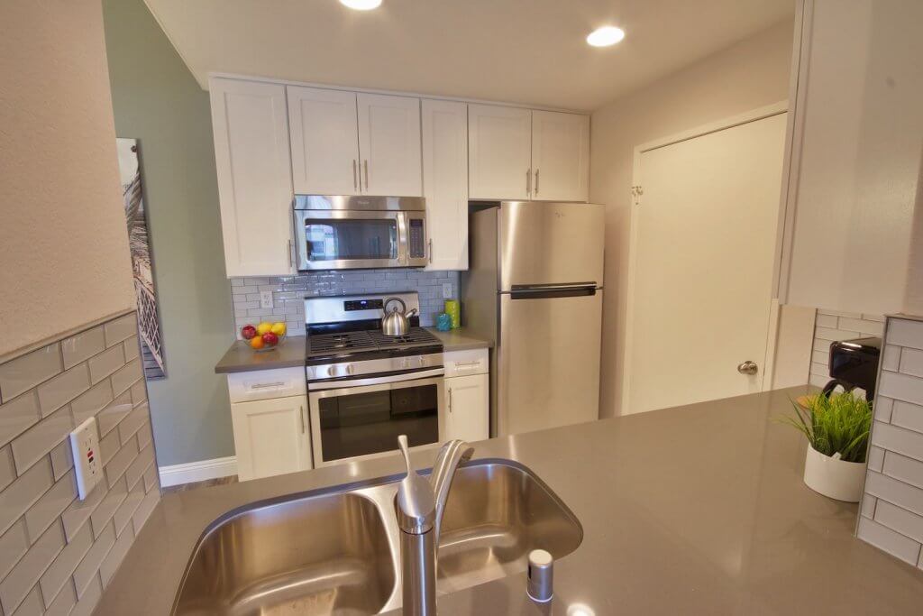 IMG_0544,-IMG_0545,-IMG_0546-compressor