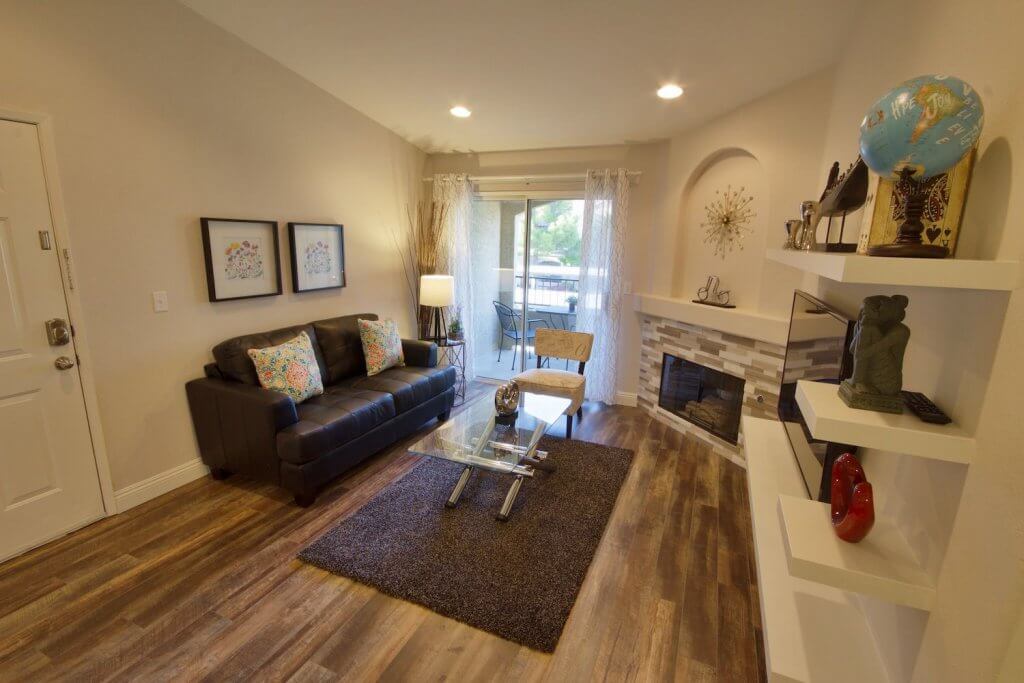 IMG_0556,-IMG_0557,-IMG_0558-compressor