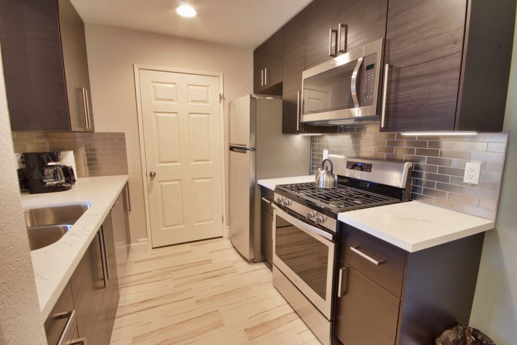 IMG_0604,-IMG_0605,-IMG_0606-compressor