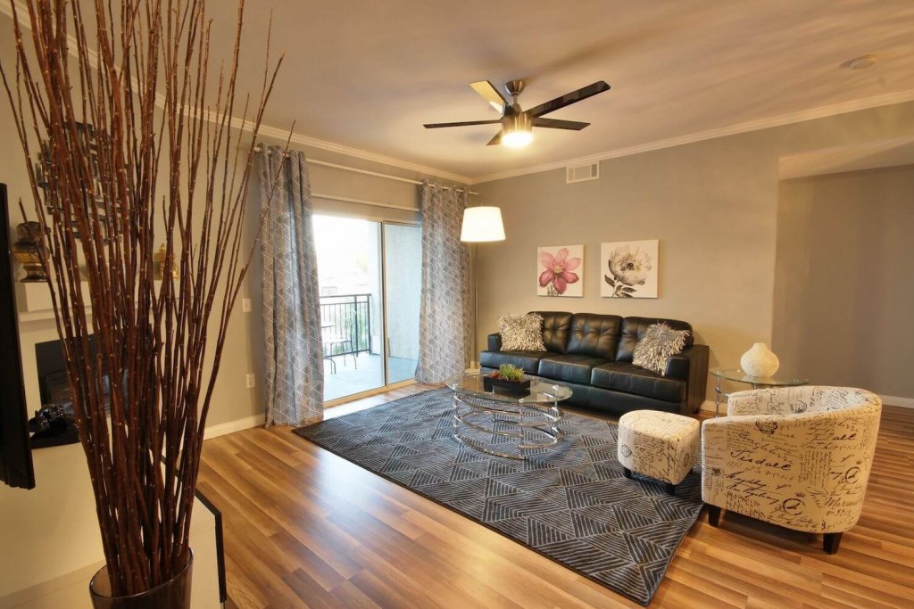 month-to-month rentals henderson – hilltop – living room 2