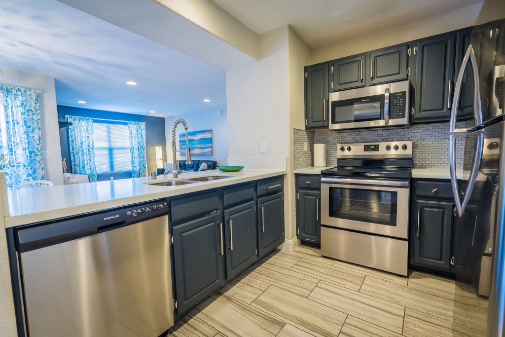 Stella – Kitchen – 702Housing