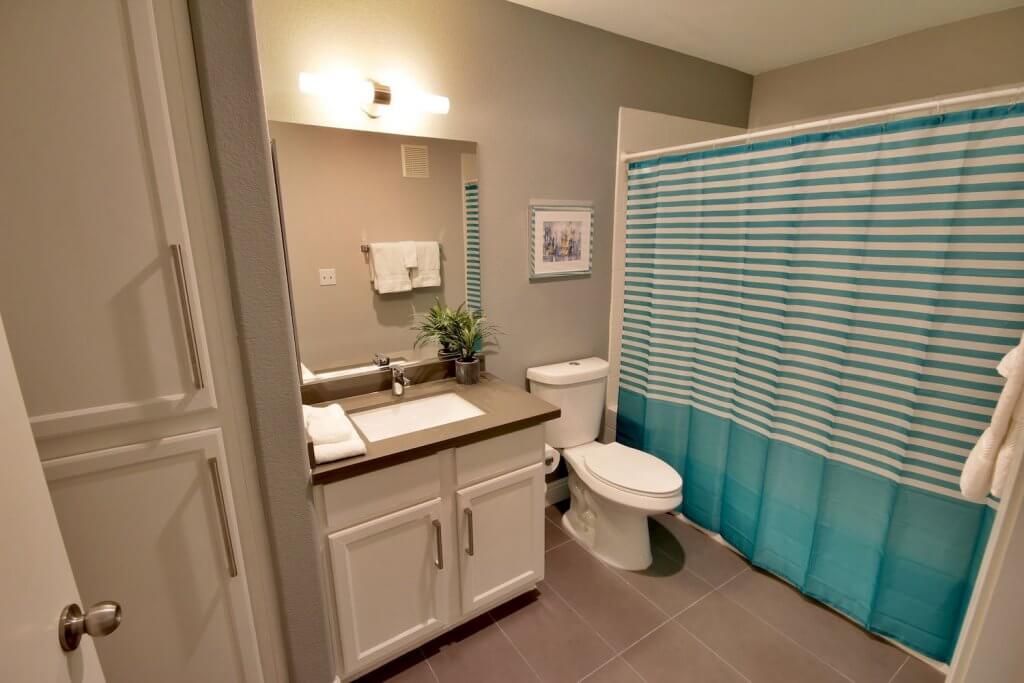 IMG_2453,-IMG_2454,-IMG_2455-compressor