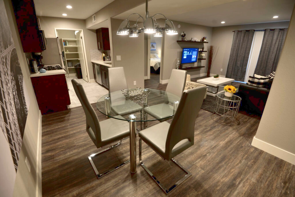 aces-dining-area-living-view