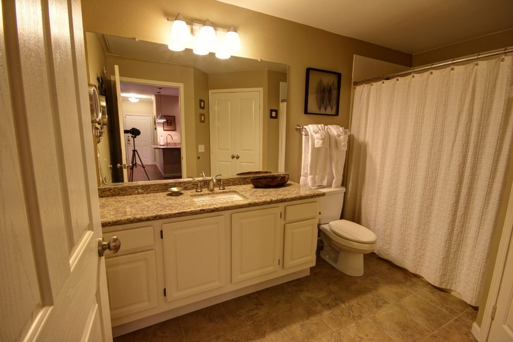 702-housing-henderson-avalon-at-seven-hills-montage-bathroom-sink