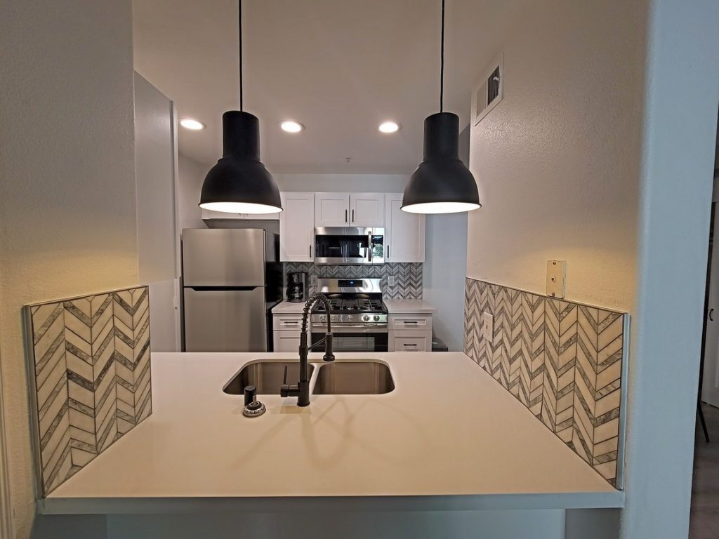 imageedit_14_6042631903