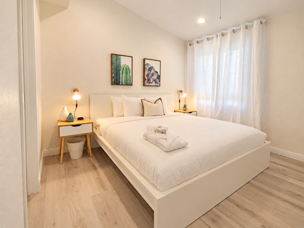 Warm Minimalist Bedroom Retreat