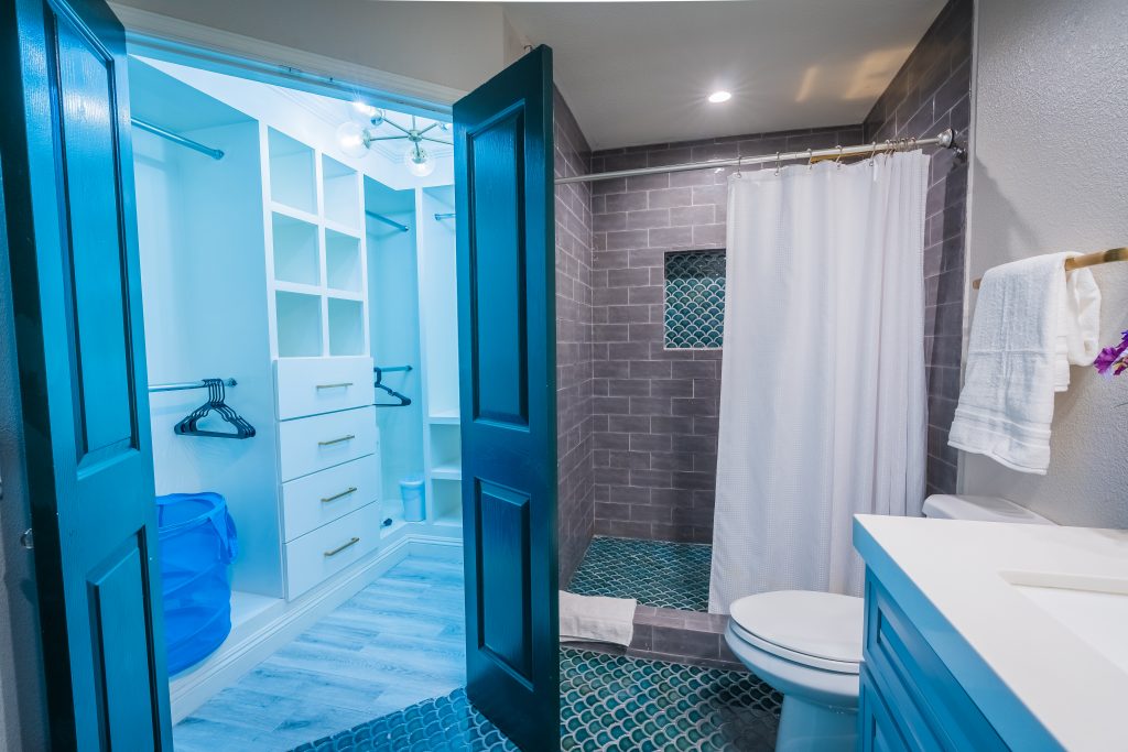 Jade – Bathroom2 – 702Housing