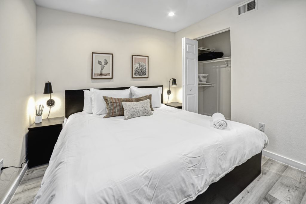 950sevenhillsRedoneLowRes-10