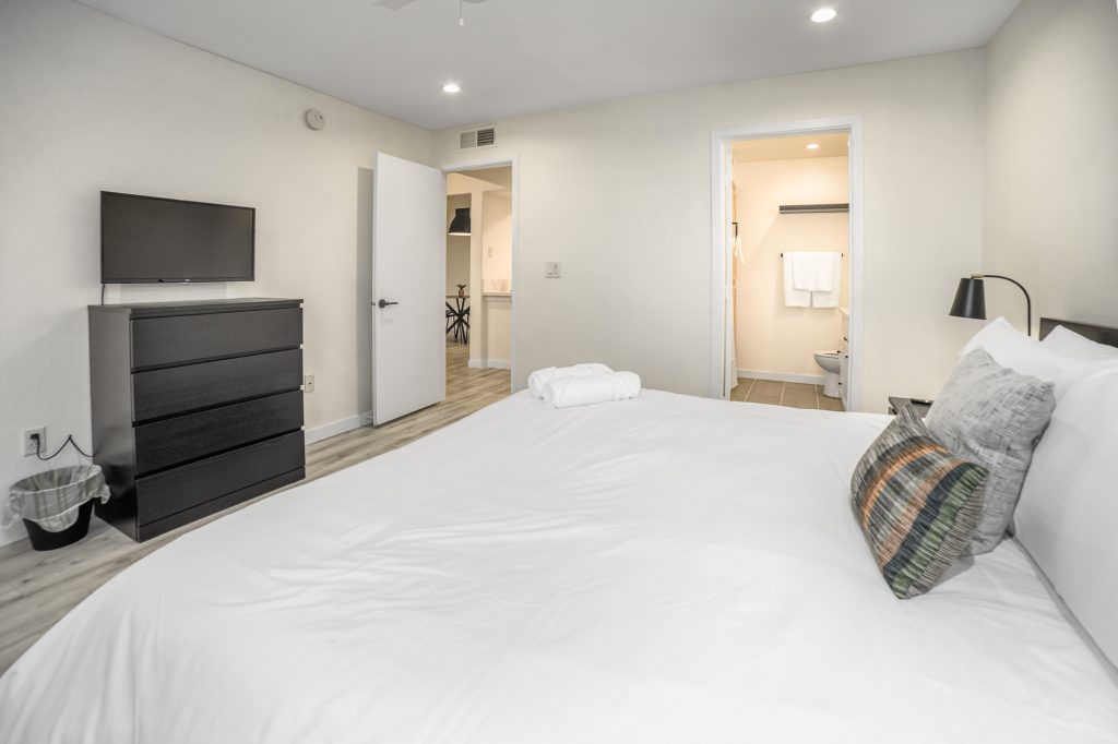 950sevenhillsRedoneLowRes-14