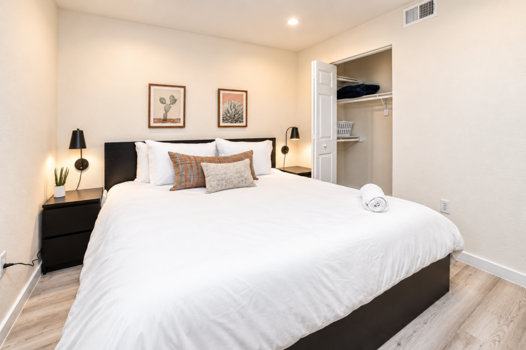 Modern Minimalist Bedroom Retreat