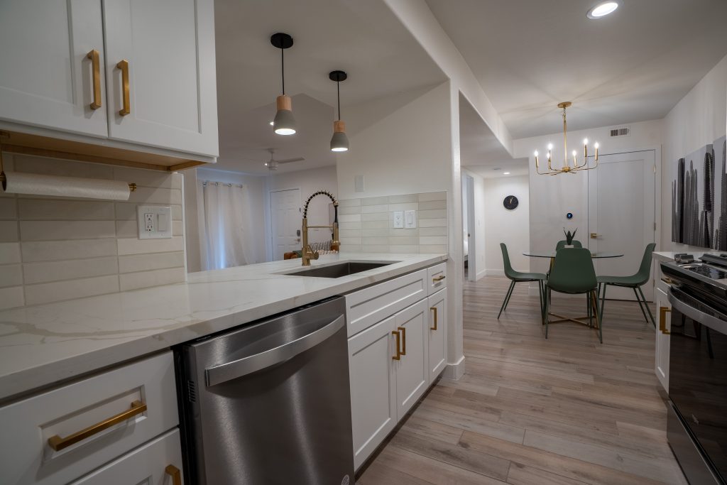 Avanti 702 Housing Kitchen1