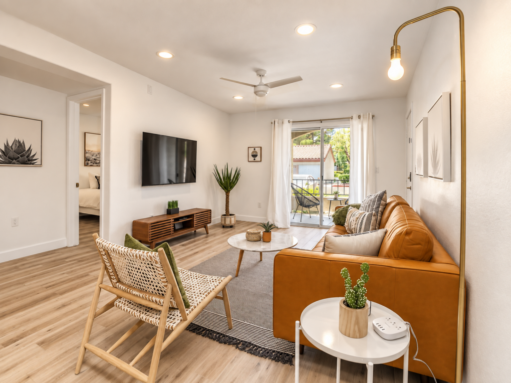 avanti-living-room-tv-view-las-vegas-nv