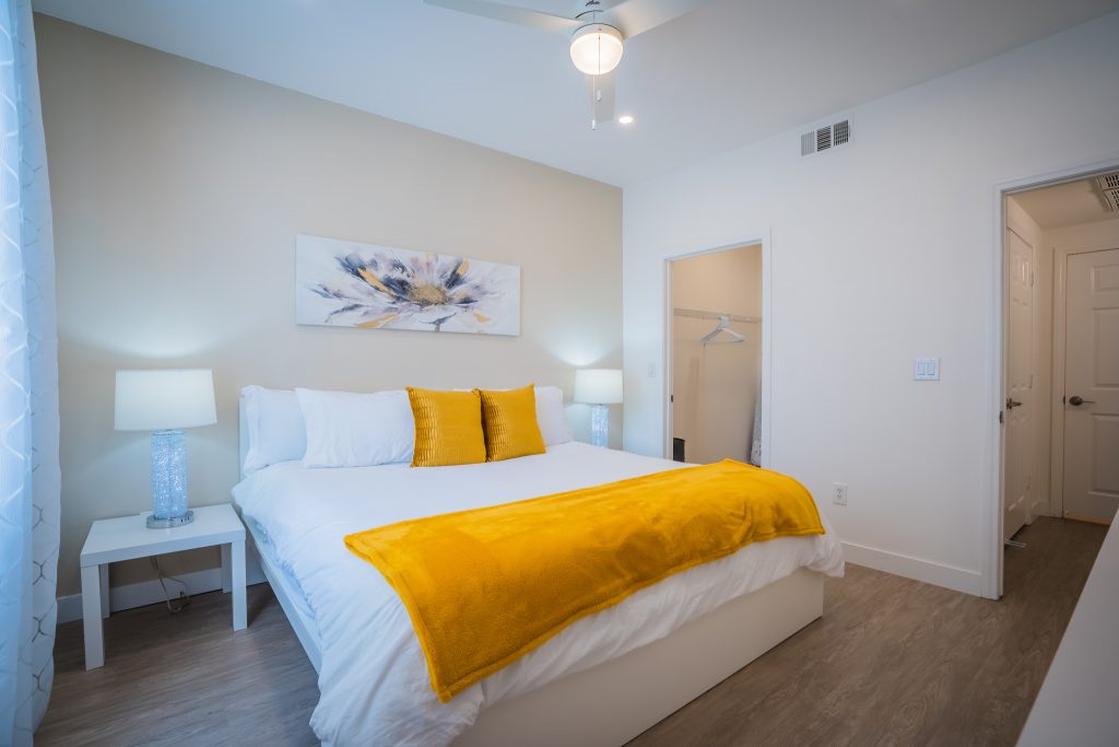 Sierra Sky 702 Housing Bedroom2