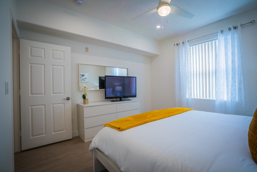 Sierra Sky 702 Housing Bedroom6