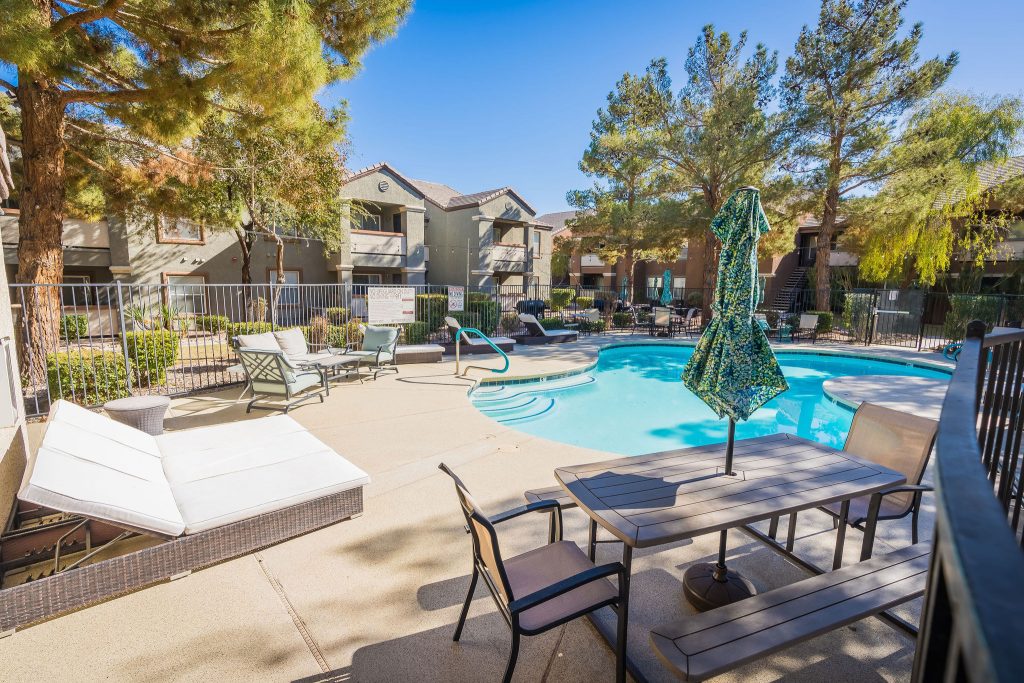 Montana Community – Pool2 – 702Housing