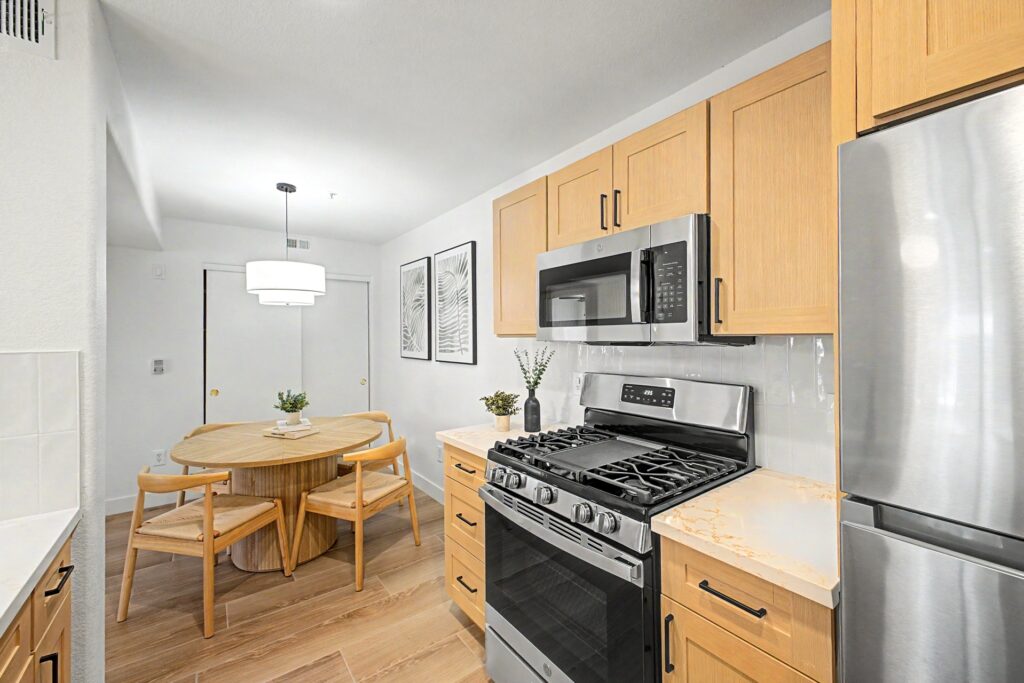 950 Seven Hills Drive Henderson, NV-13